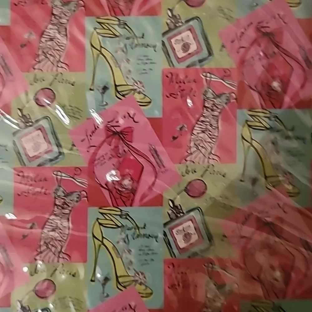 Glamor Shower Curtain - Picture 4 of 4